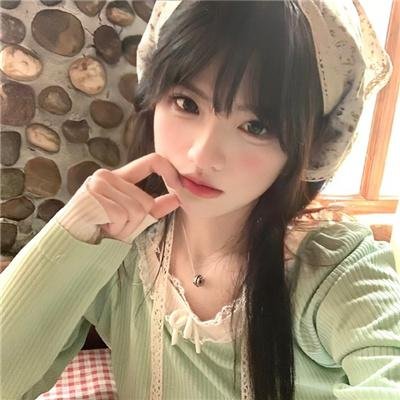 在凡妲的小房间里